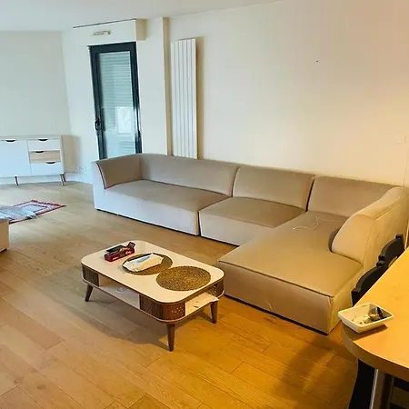 Apartment Eiffel Tower Paris