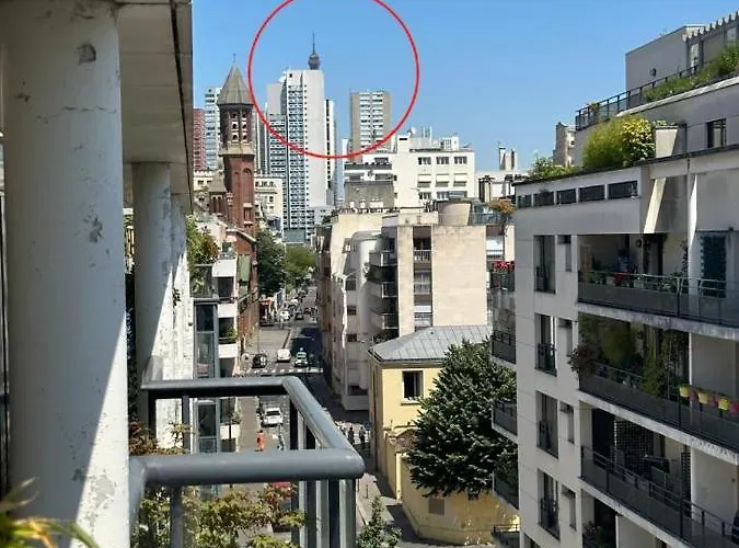 Eiffel Tower Apartment