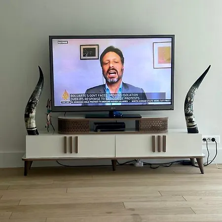 Eiffel Tower Lägenhet *